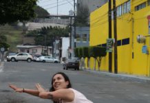 DANZA A DOMICILIO, PARA VERSE DESDE LA VENTANA
