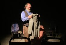 LA PIEZA ESCÉNICA «SOBRE EL DAÑO QUE HACE EL TABACO» DEL TIJUANENSE LEONARDO YOLDI, DIRECTO A CDMX