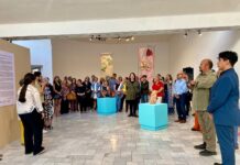 INAUGURAN EXPOSICIÓN «LO INVISIBLE DE LO VISIBLE» DE LA ARTISTA PLÁSTICA AÍDA VALENCIA
